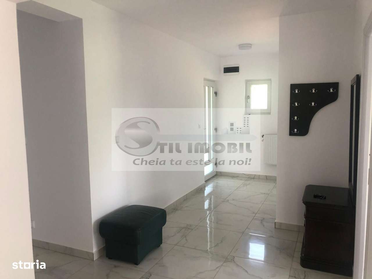 Casă individuală de vânzare - Bucium - 230.000 euro - Imagine principală: 5/6