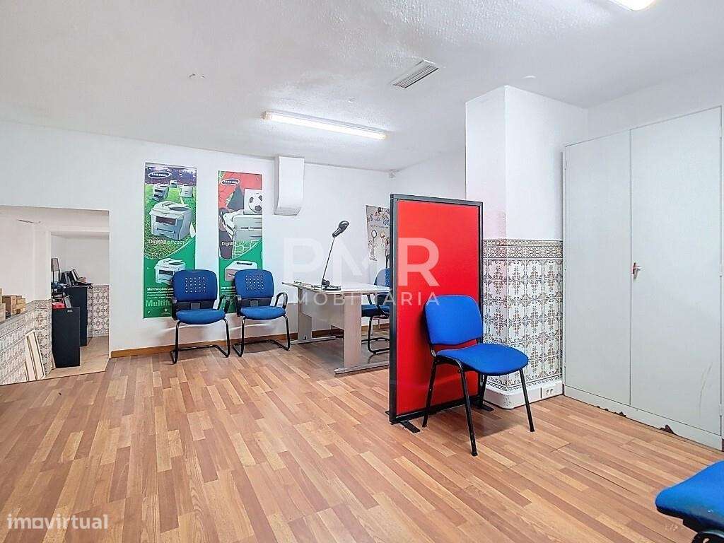 Loja com saída de fumos para venda no Lumiar - Grande imagem: 5/11