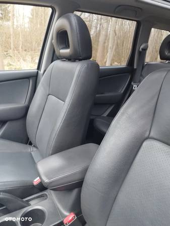 Mitsubishi Outlander 2.0 Comfort 4WD - 14