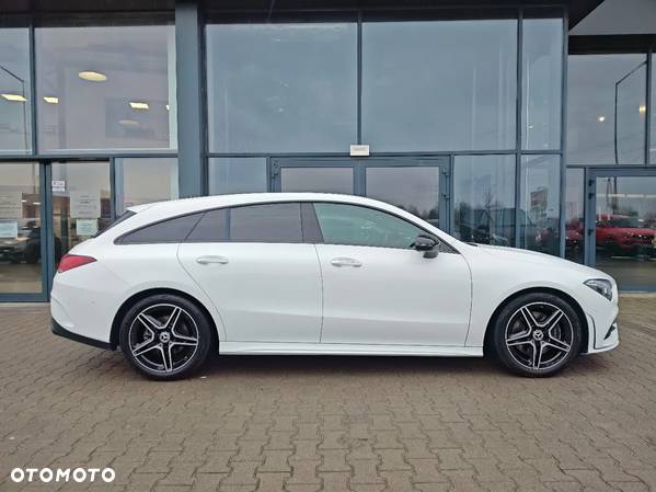 Mercedes-Benz CLA 200 AMG Line 7G-DCT - 4