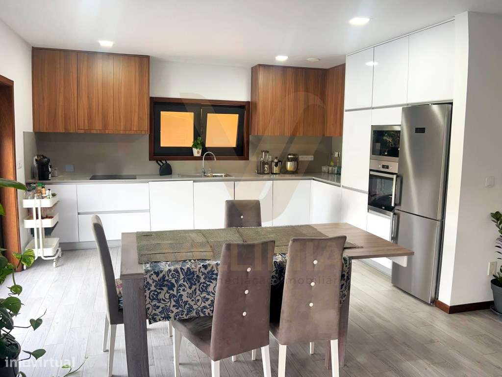 Moradia T3 Térrea com Piscina - Fornelos - Ponte de Lima - Grande imagem: 4/17