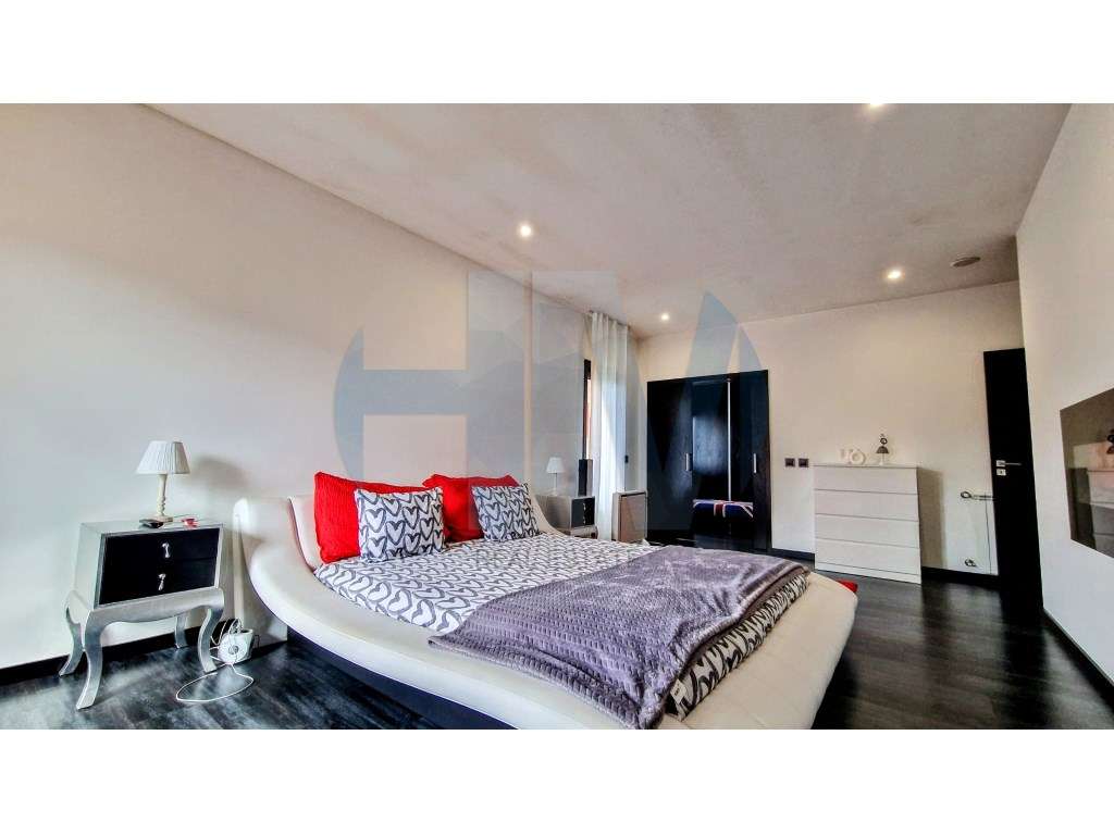 Moradia T5 sobre o Rio Tâmega - Amarante (Fridão)-23