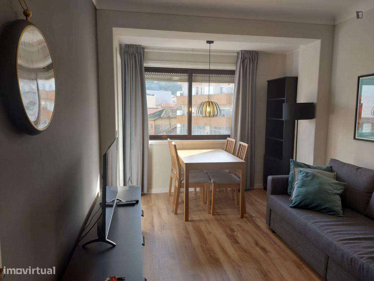 Apartamento com 1 quartos - localizado em Santo Ildefonso Porto - Grande imagem: 4/6