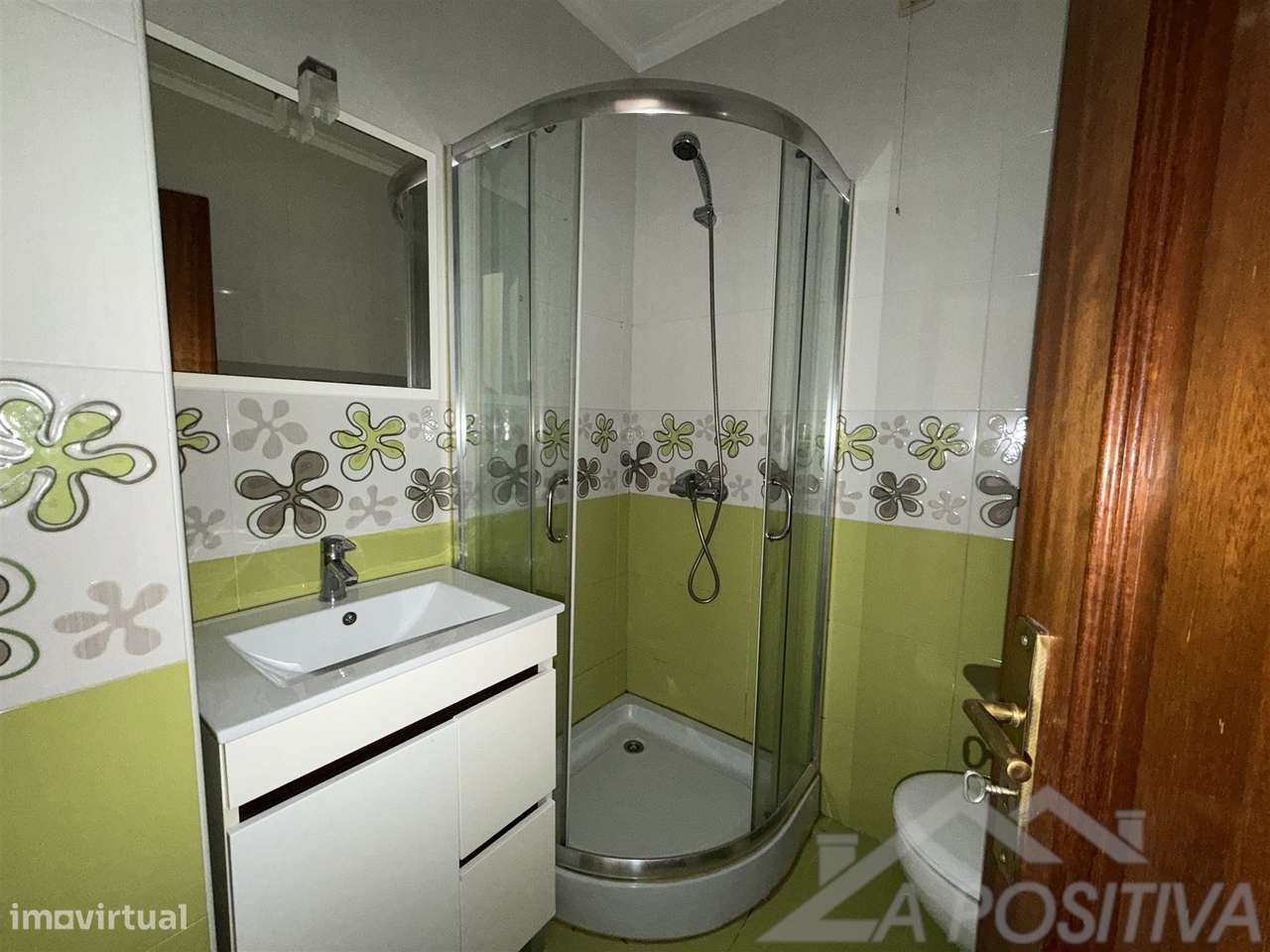 Apartamento T2 Venda em São João da Madeira,São João da Madeira-27