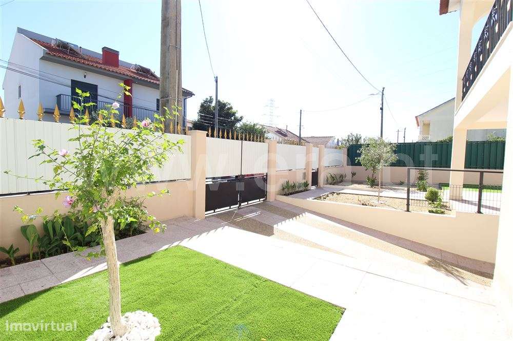 Moradia Geminada 2 quartos, Venda-15