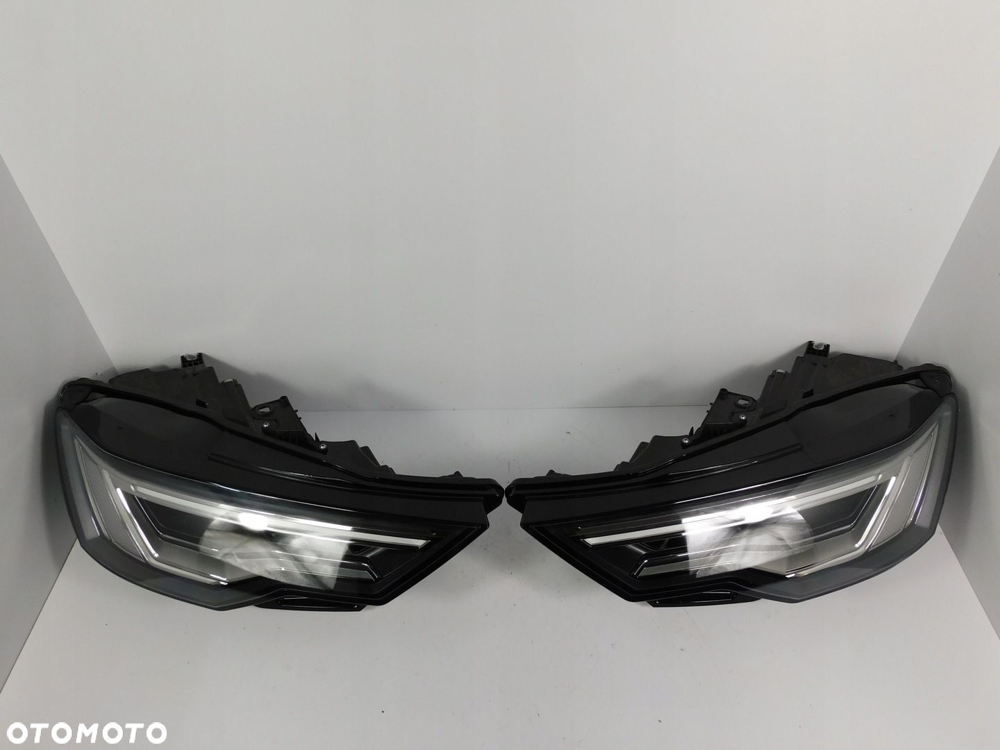 AUDI A6 C8 4K LAMPA PRAWA LEWA FULL LED 4K0941040 - 4