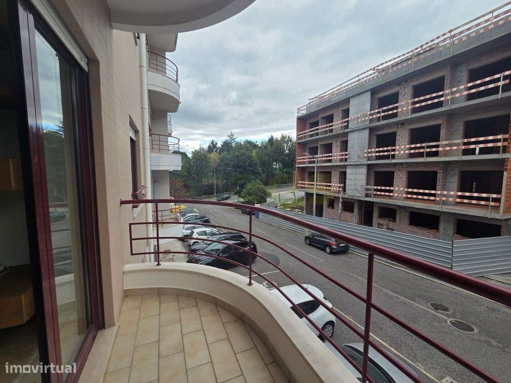 T3 com estacionamento - Zona Premium de Leiria, junto ao Seminário,...-22