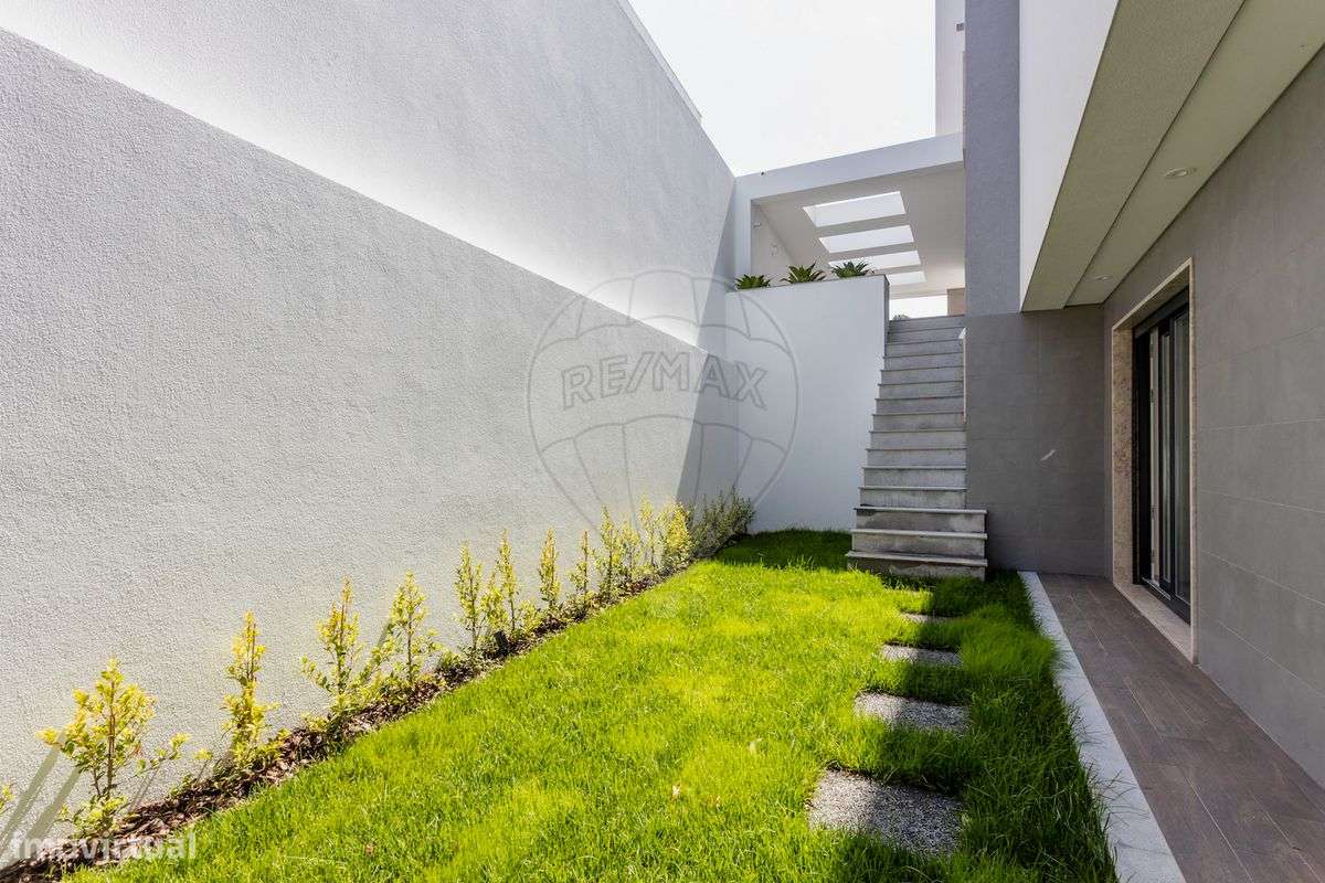 Moradia T4 para venda - Grande imagem: 4/48