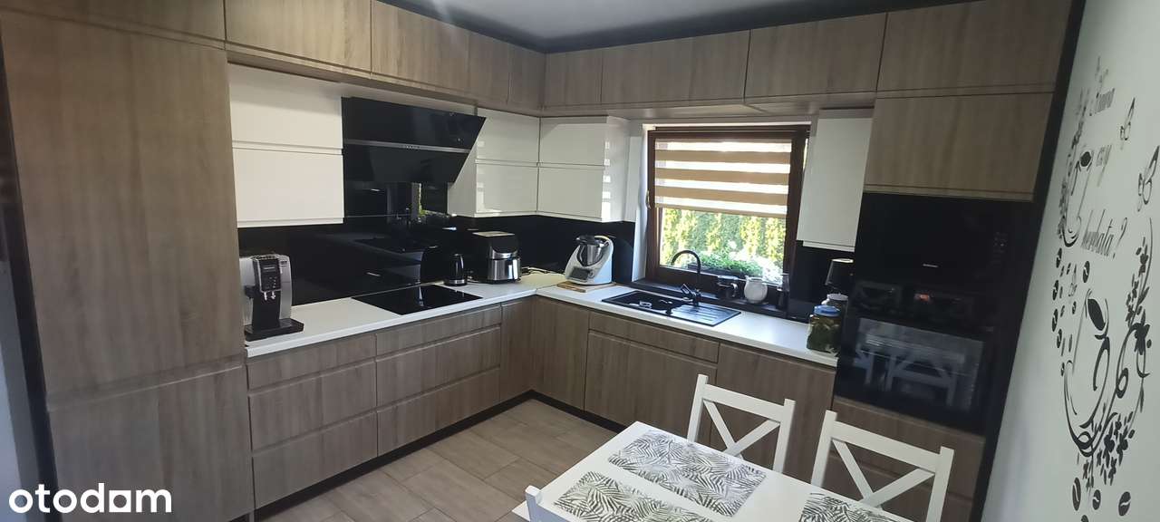 Na sprzedaż komfortowy dom w Jastrzębiu-Zdoju w dzielnicy Bzie - Pełny obrazek: 3/14