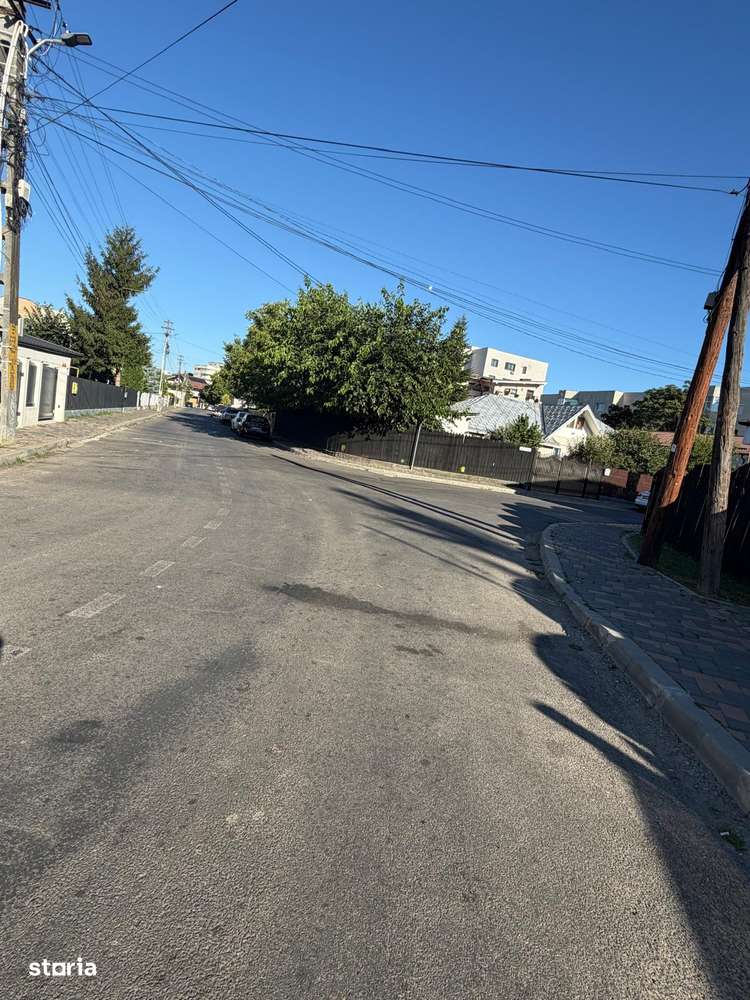 O Casa Deosebita intr-o zona linistita confort si eleganta-1