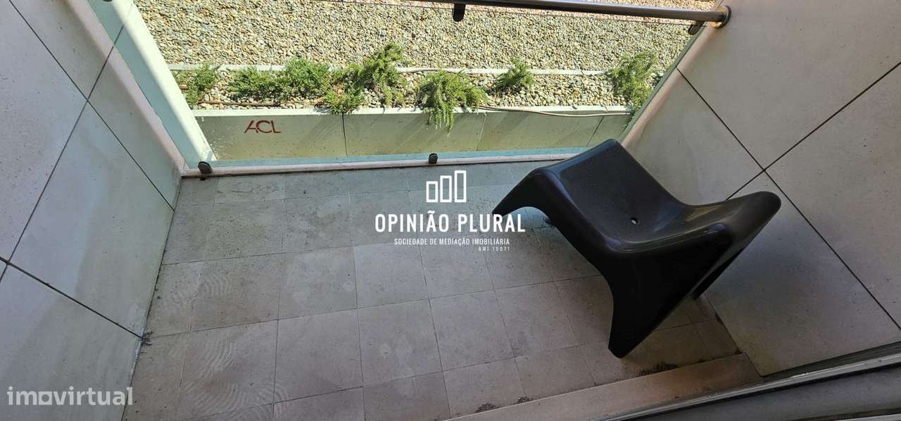 Estilo e Conforto  T2 em Condomínio com Piscina-11