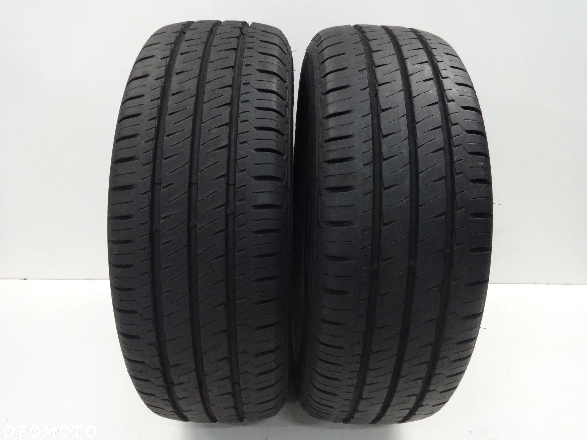 235/65/16C Hankook Vantra LT - 1