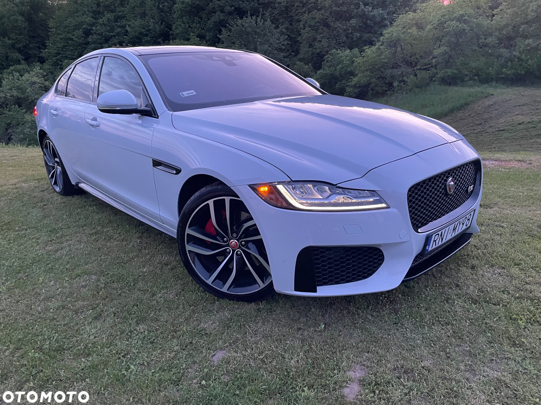 Jaguar XF 3.0 V6 S - 2