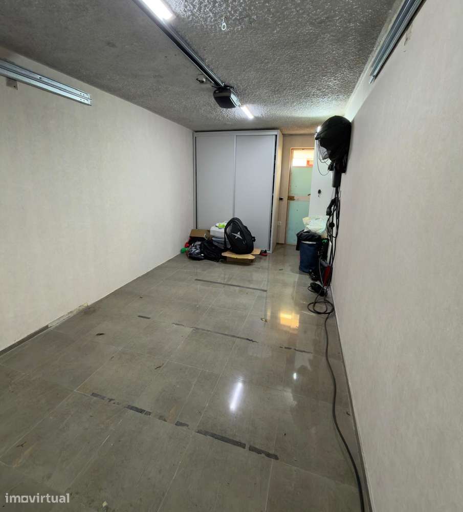 Apartamento T3 Duplex ao Monte dos Burgos-39