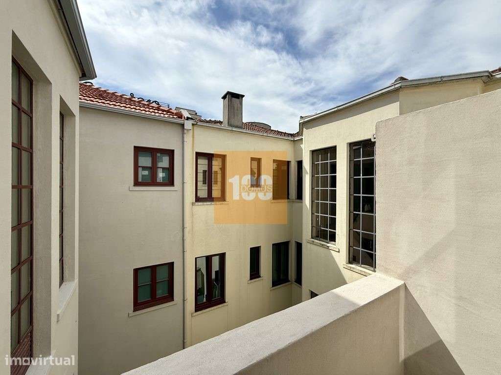 T1 junto ao mercado do Bolhão-13