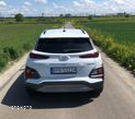 Hyundai Kona - 4