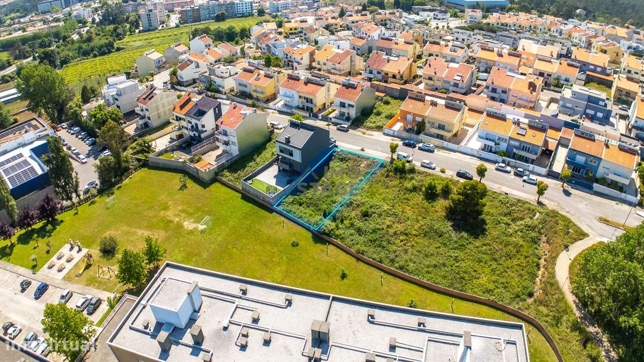 Terreno com Projeto Aprovado para Moradia Bifamiliar | Valongo-18