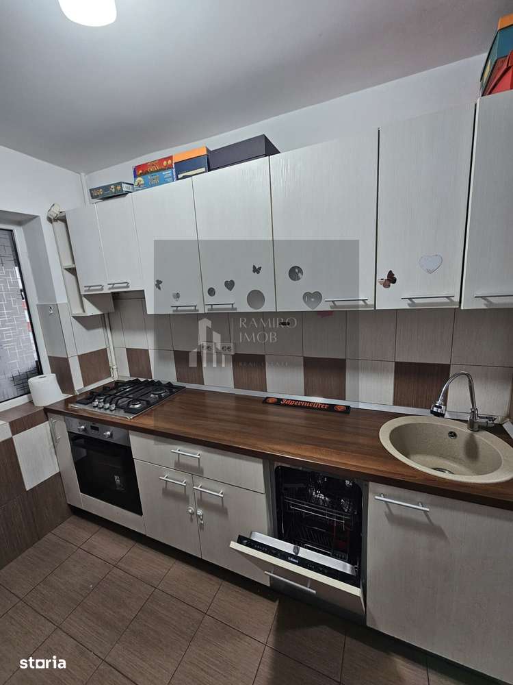 Apartament 2 camere, Berceni, B-dul Obregia/P-ta Sudului