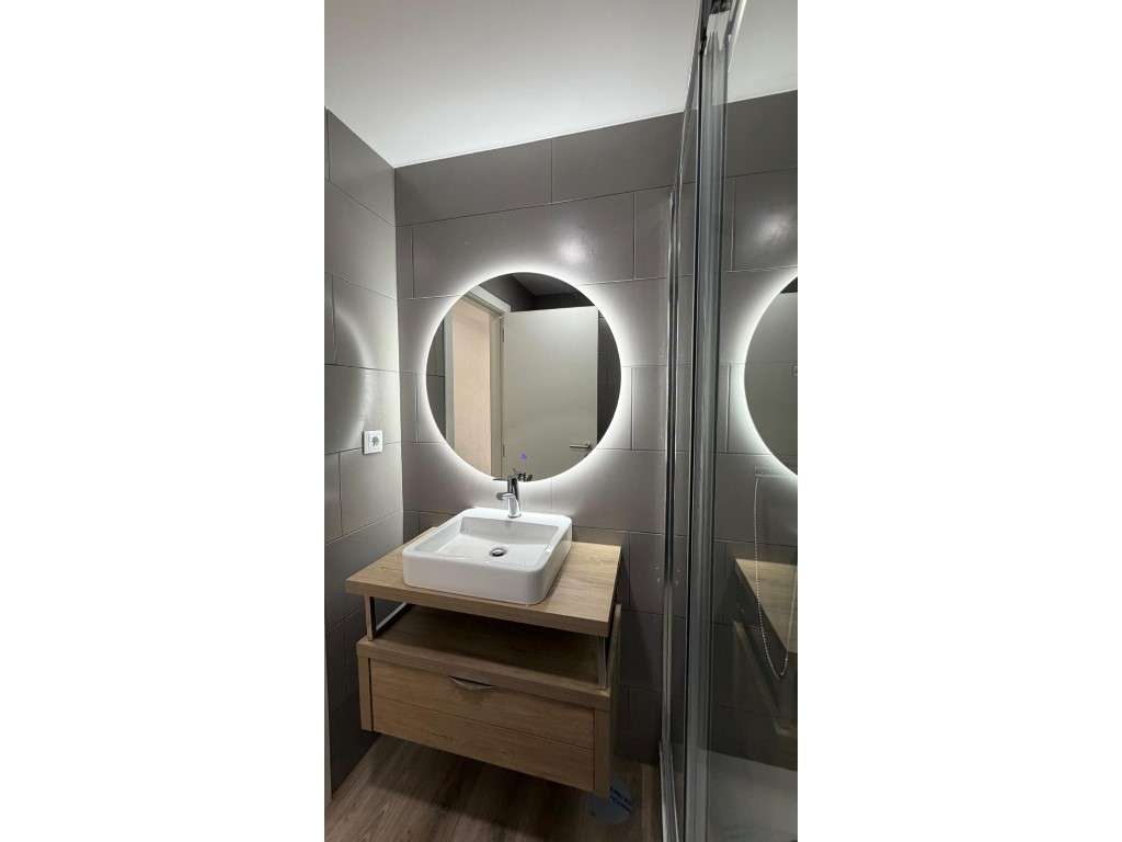 T2 Duplex Totalmente Renovado | Moita | 78 m² - Grande imagem: 5/13