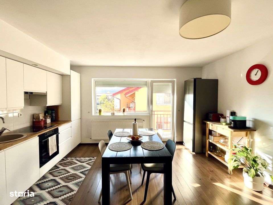 Apartamente 3 camere ,64 mp utili ,balcon ,zona Eroilor,et intermediar - Imagine principală: 1/9