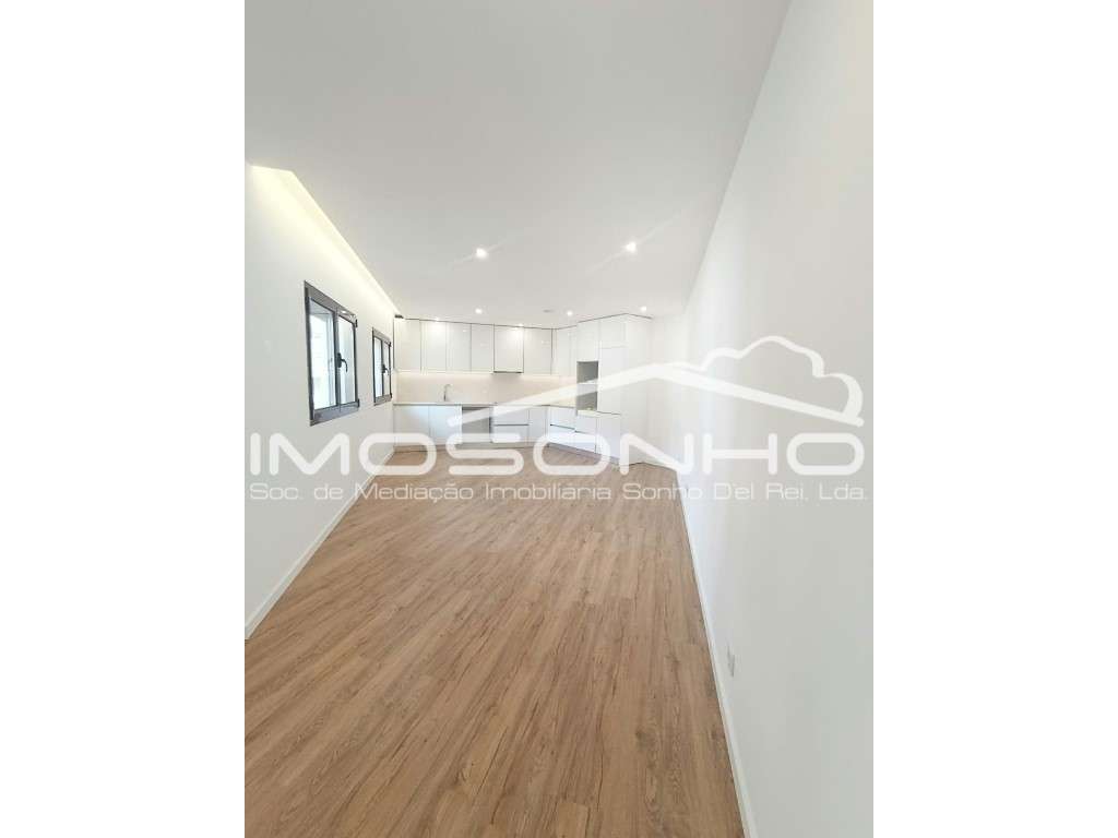 Moradia T2 Nova com Conforto, Modernidade e Eficiência-3