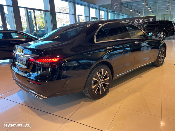 Mercedes-Benz E 220 D Exclusive Line - 18