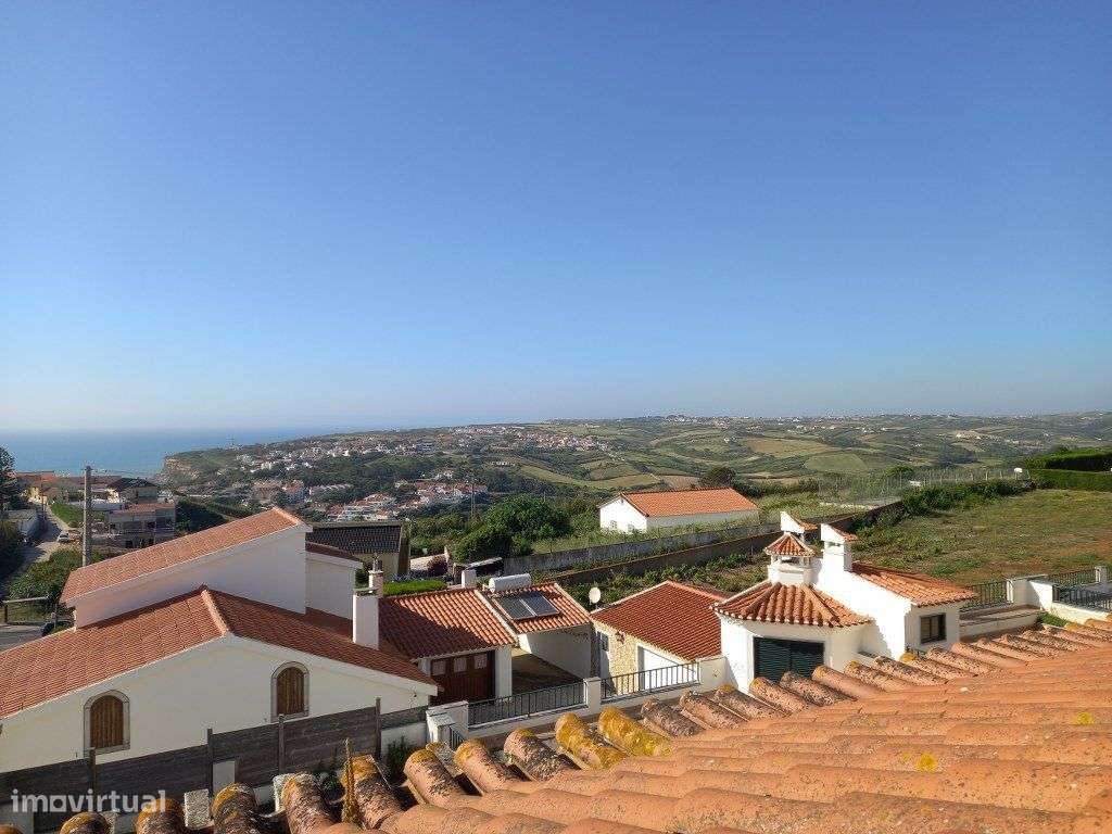 Vivenda T5 com Vista Mar em Ribamar-26