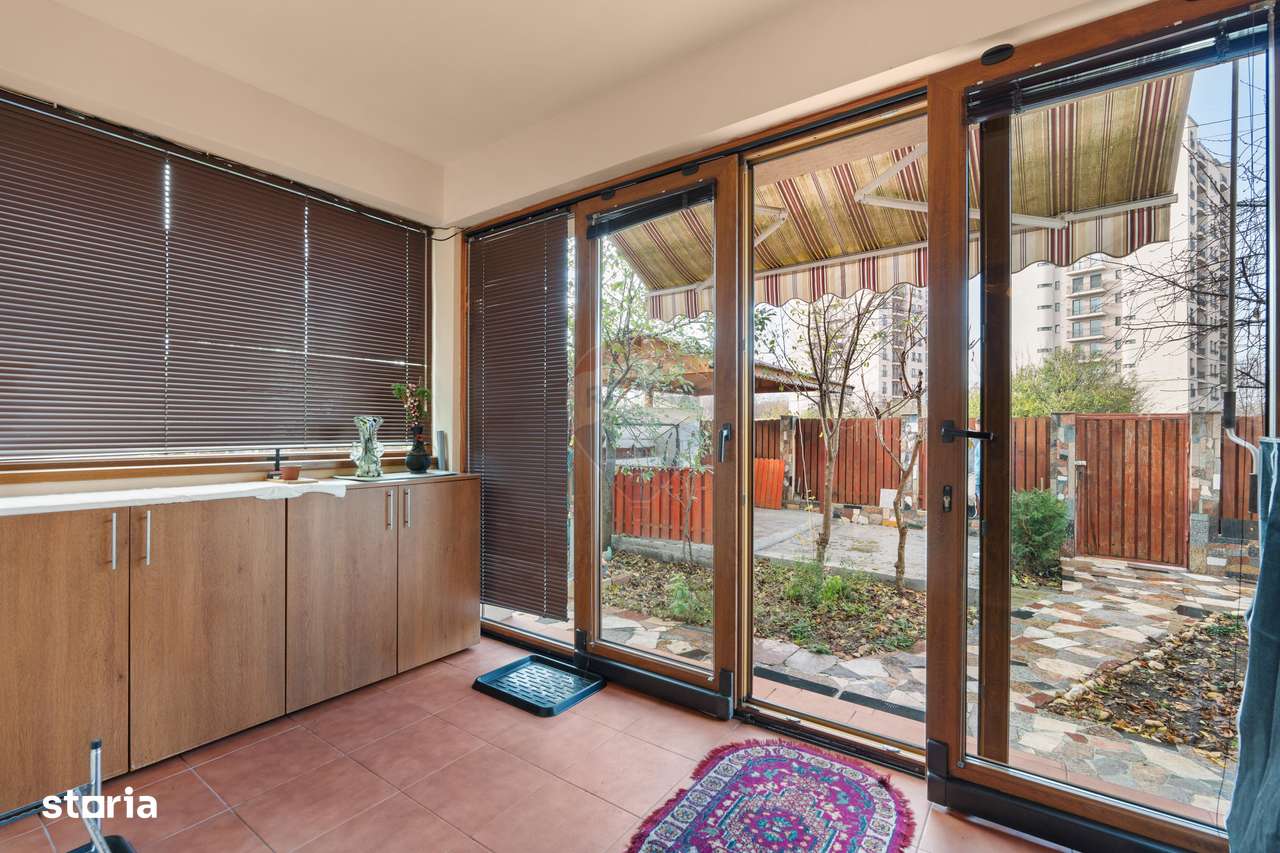 Casă / Vilă cu 6 camere de vânzare - Oraselul Copiilor-2