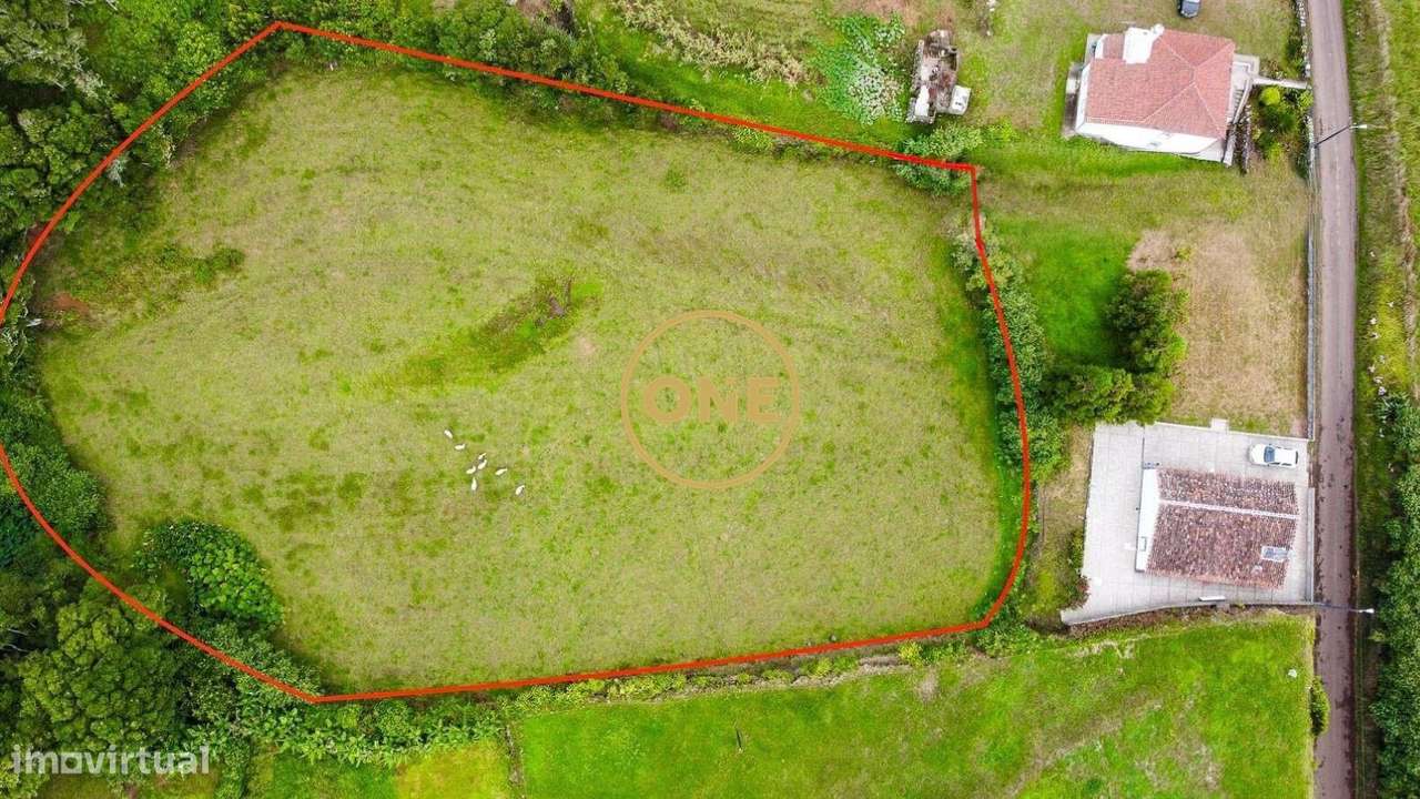 Terreno Rústico em Vila do Porto, Santa Maria, Açores - Grande imagem: 2/5