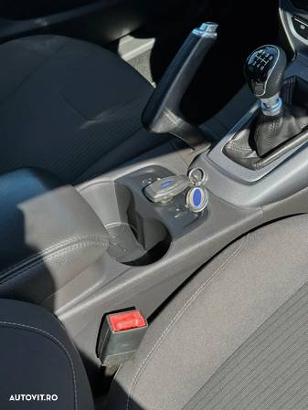 Ford Focus 1.0 EcoBoost Start Stop Titanium - 11