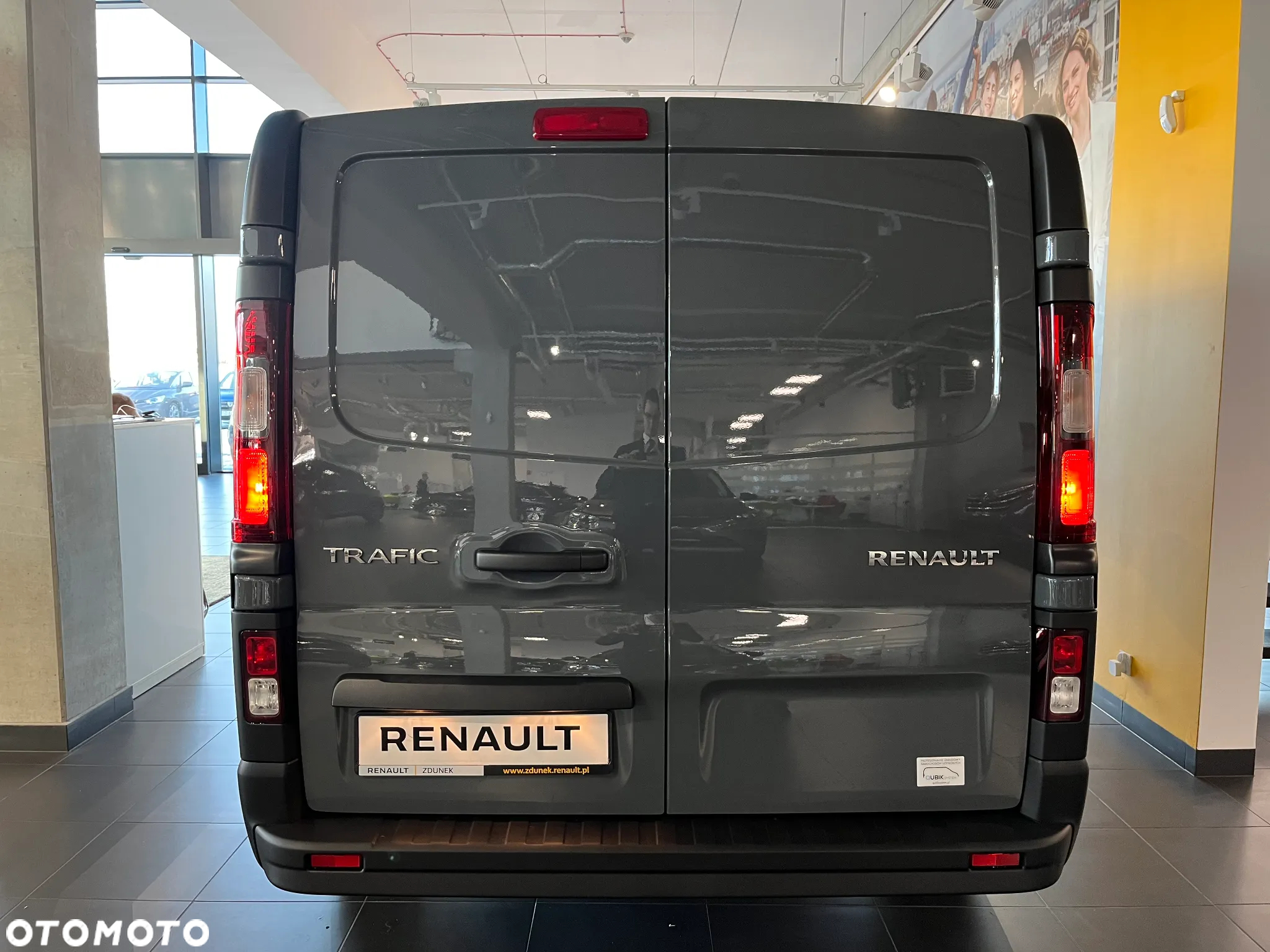 Renault Trafic - 11