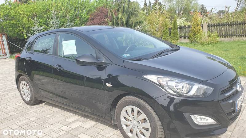 Hyundai I30 1.4 BlueDrive Classic + - 7