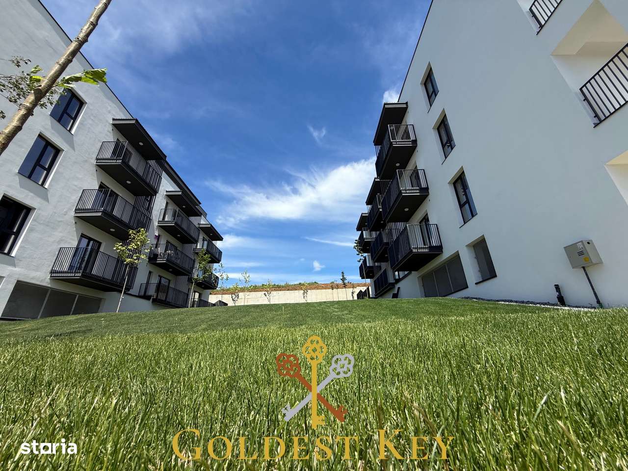 Apartament cu 3 camere, balcon si parcare exterioara. Bloc NOU