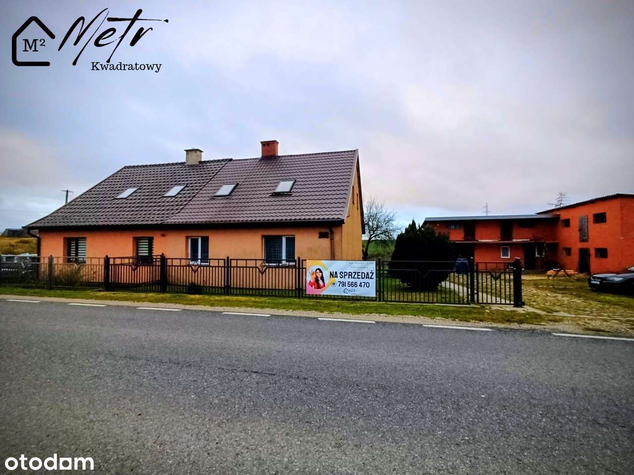 1/2 domku z działką garażem i pomieszczeniem gospodarczym-11