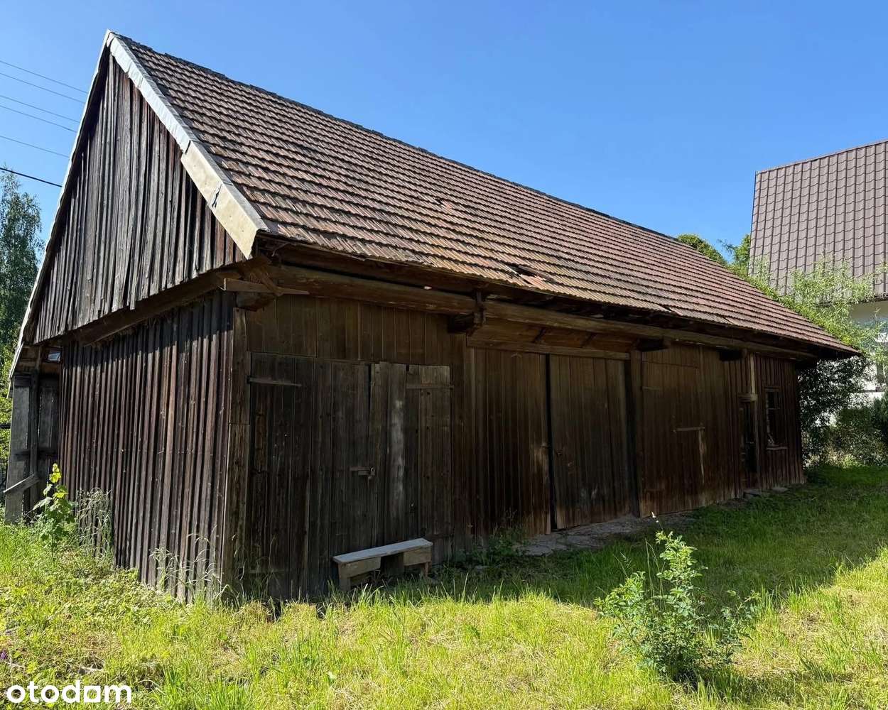 Dom z częścią usługową w doskonałej lokalizacji-18