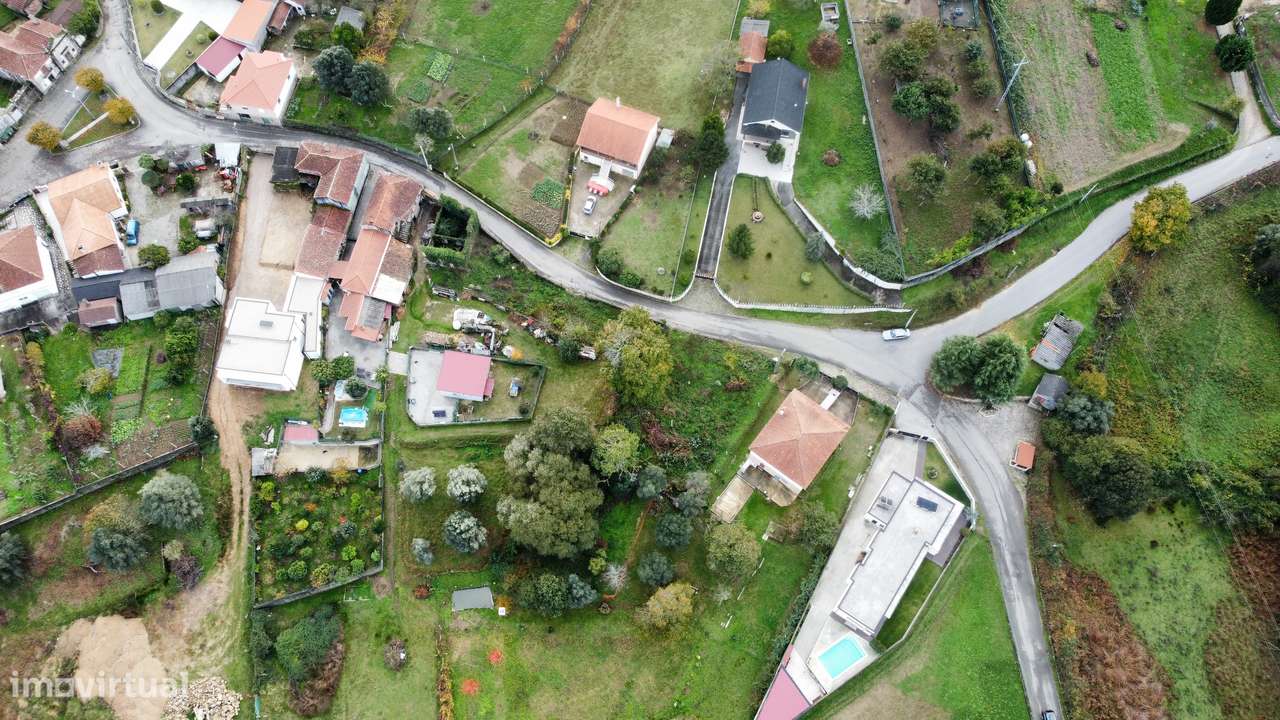 Venda Conjunta de Dois Terrenos para Construção - Grande imagem: 4/14