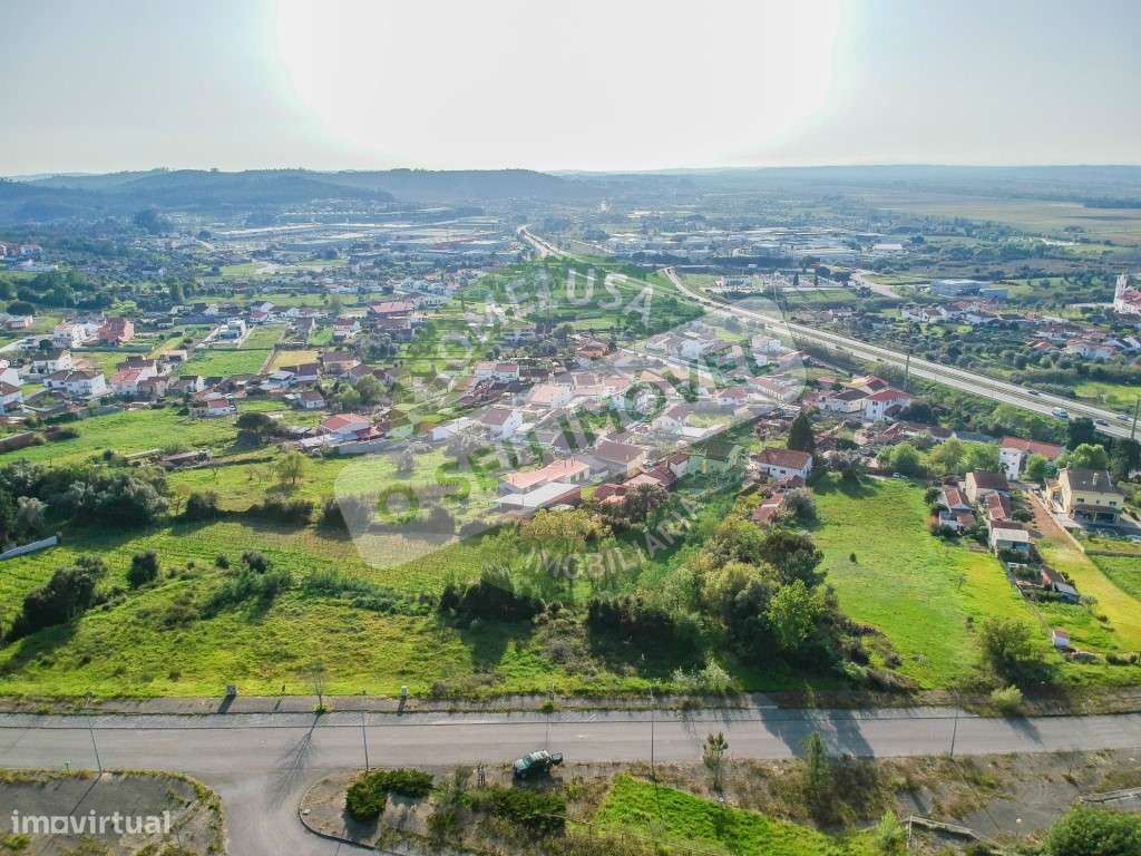 Terreno urbano para construção de moradia em Taveiro, Coimbra - Grande imagem: 3/6