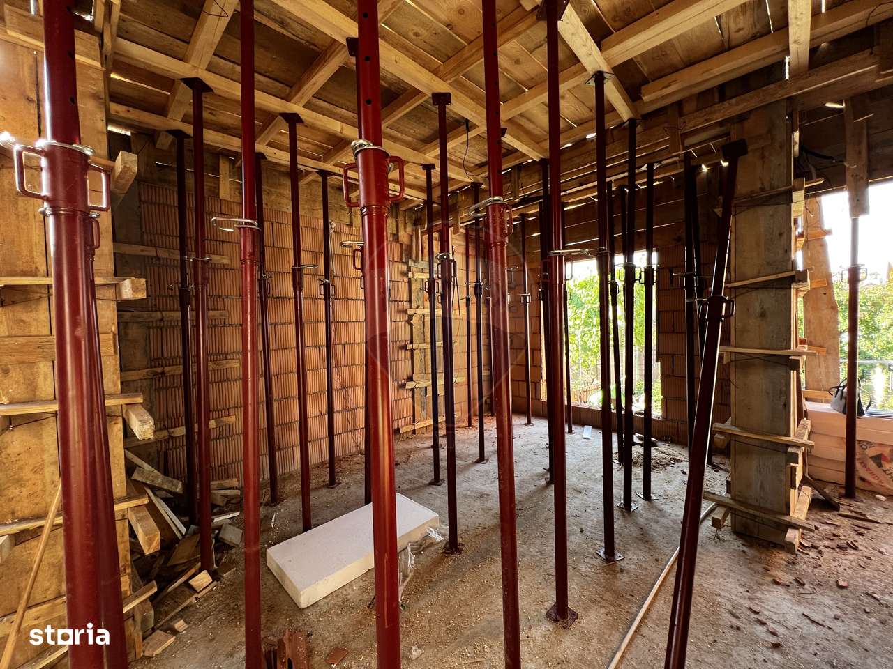 Casă tip duplex cu curte proprie și loc de parcare Popesti-Leordeni-8