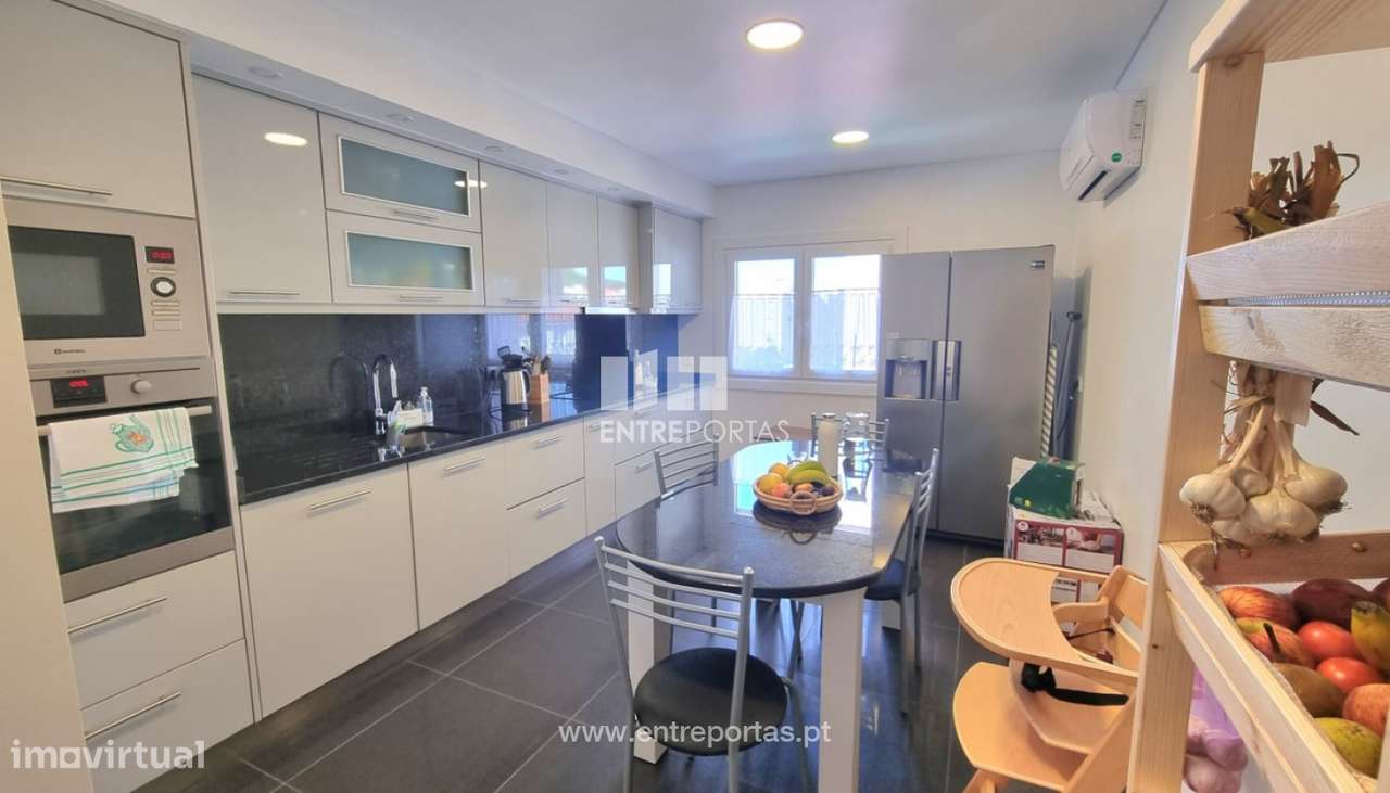 Apartamento com vista mar para venda, Vila Praia Âncora, Caminha - Grande imagem: 4/13