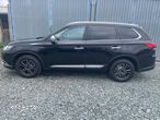 Mitsubishi Outlander - 5