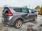 Renault Grand Scenic - 4