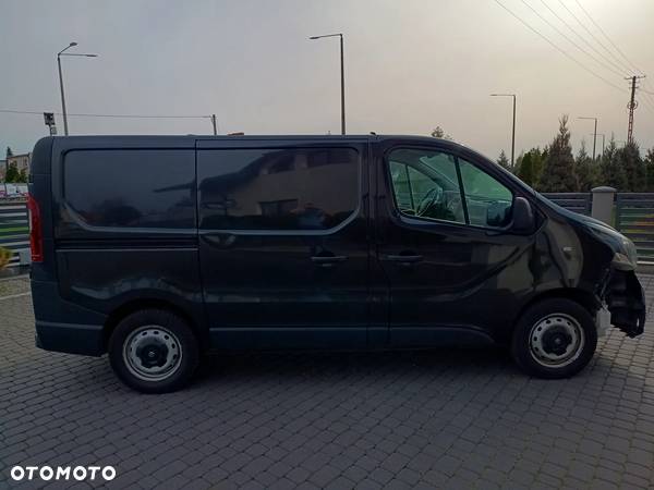 Opel Vivaro - 17