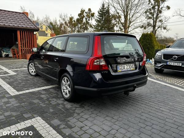 Volvo V70 2.0D Kinetic - 5