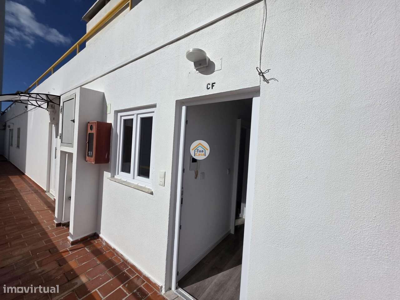 Apartamento T2+1 Renovado á 200 metros da praia de Quarteira-15