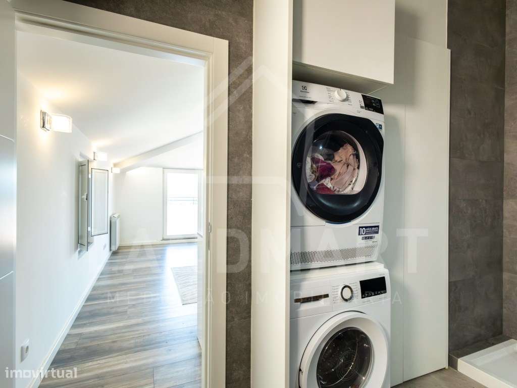 Apartamento T3 Duplex, Centro de Turquel-47