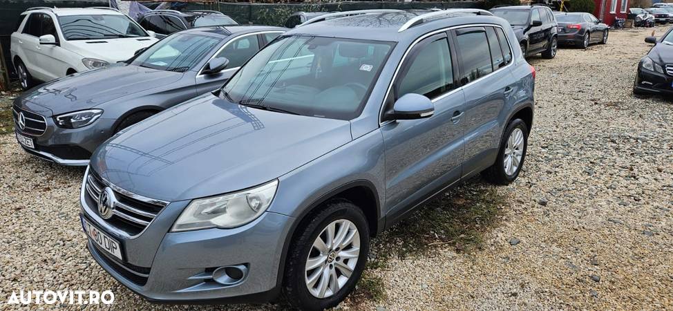 Volkswagen Tiguan 2.0 TDI DPF 4Motion BlueMotion Technology DSG Track & Style - 20