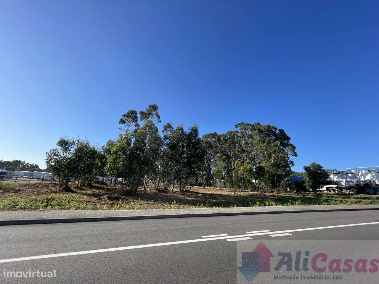 Excelente Terreno P/Construção em Altura - Grande imagem: 5/28