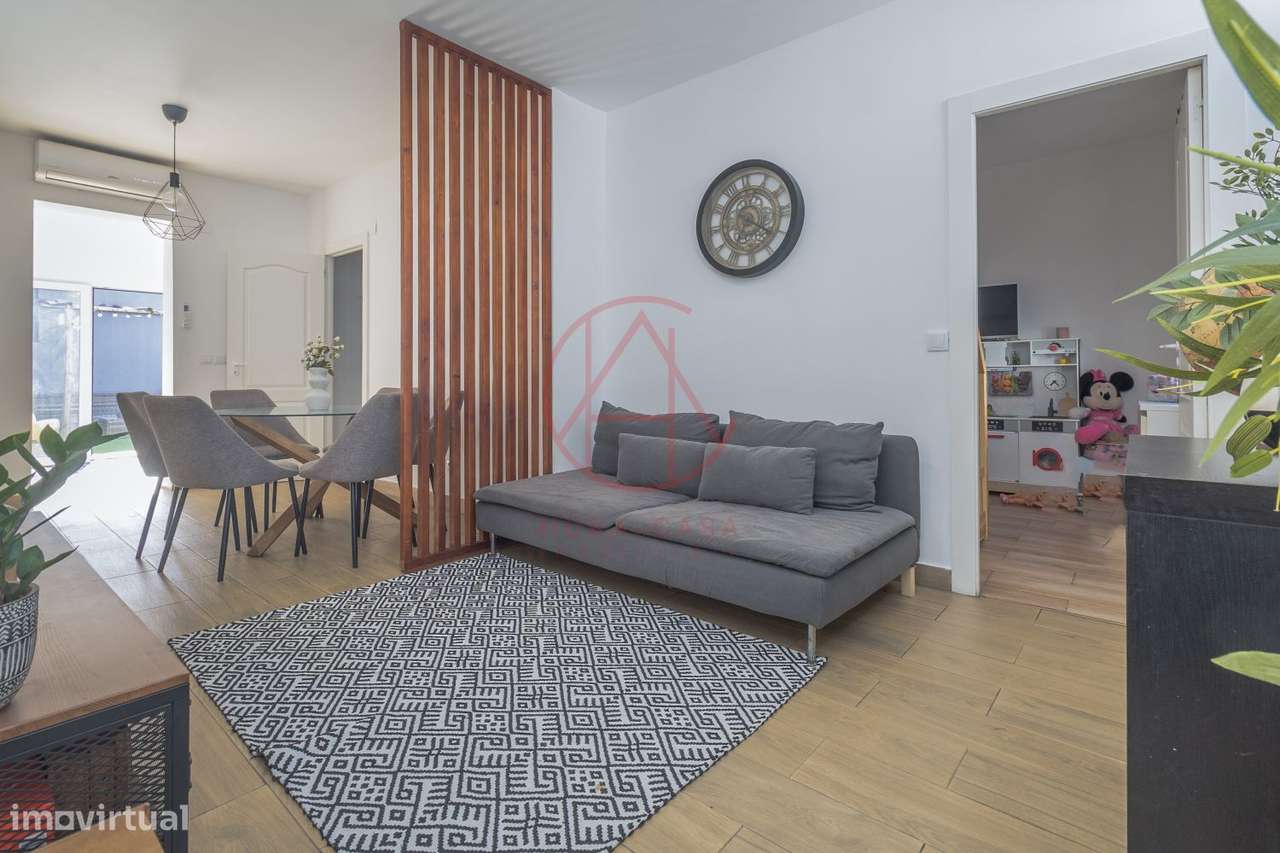 Moradia T2+1 com Logradouro 40m2-10