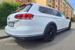 Volkswagen Passat Variant 2.0 TDI SCR DSG 4Motion Alltrack - 4