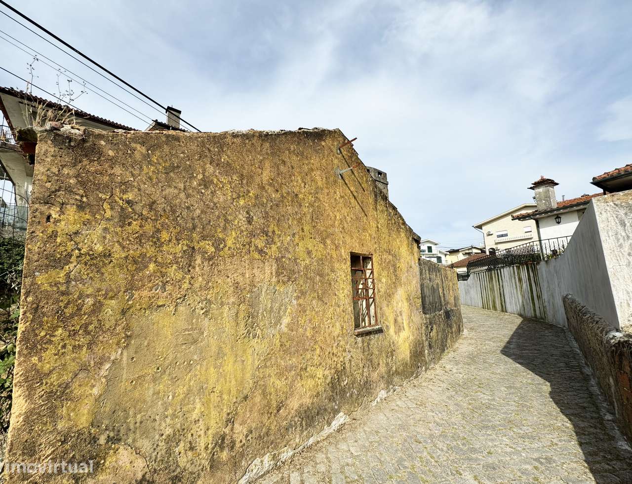 Moradia Isolada para Reabilitação - Grande imagem: 4/12